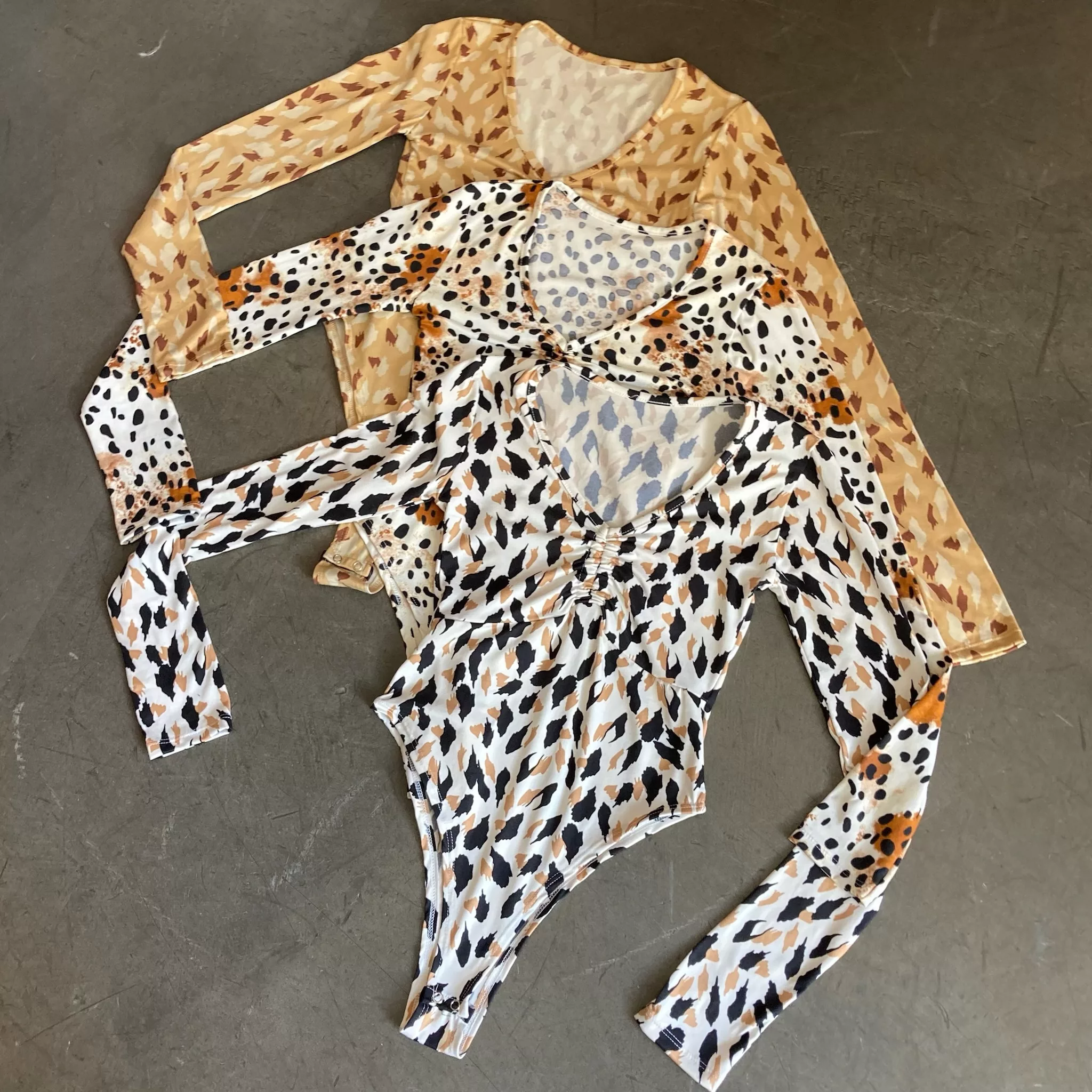 D039C - BODY CHANEL PRINT SUPERSOFT BROCHE