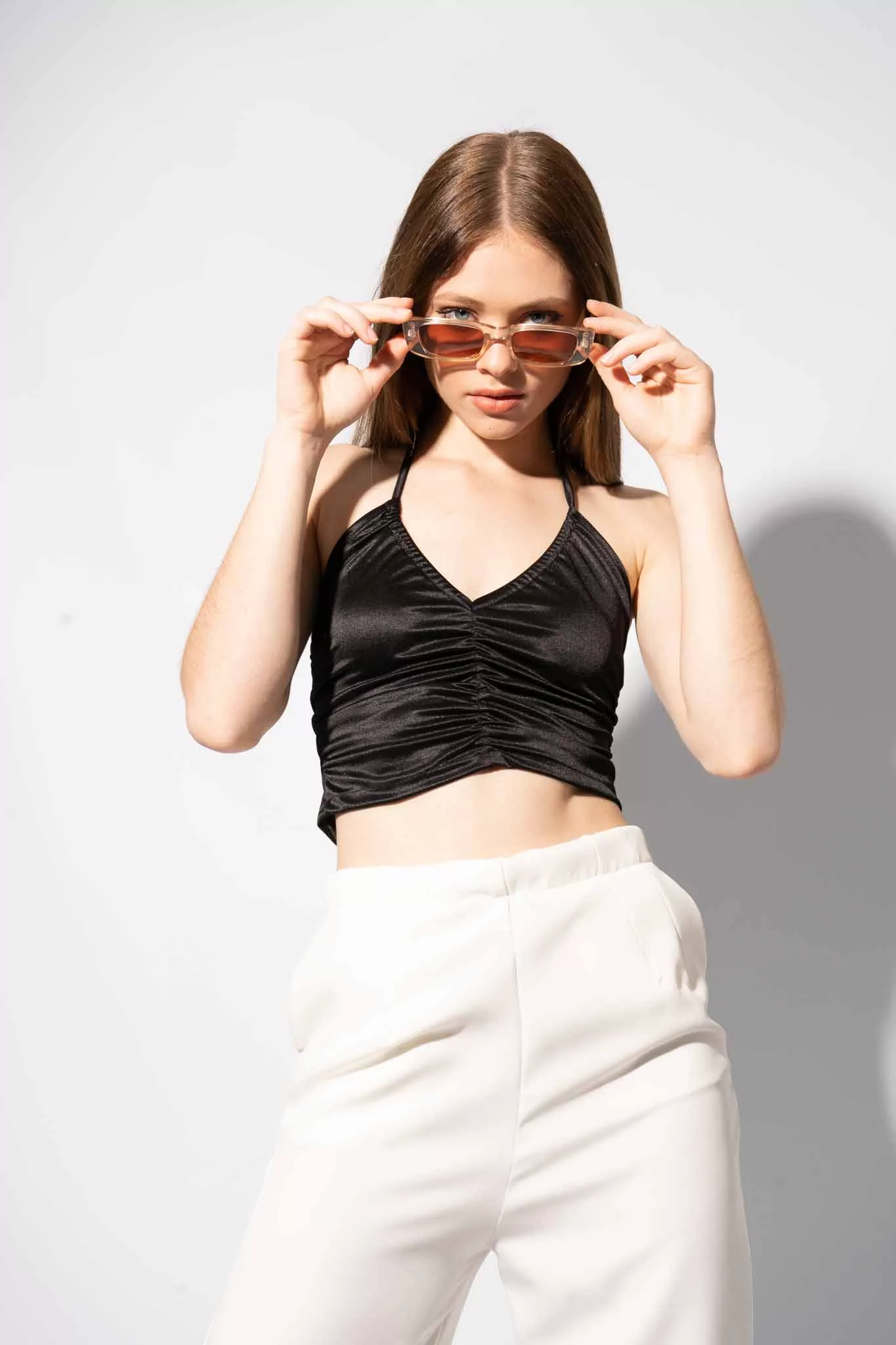 T532 - Top Aida Frunce Centro Y Lateral Saten De Punto