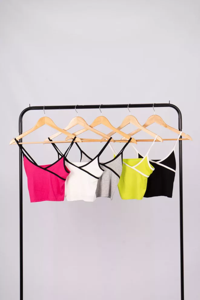 Alternative view of T583 - Top Dasha Cruzado Con Bretel Combinado