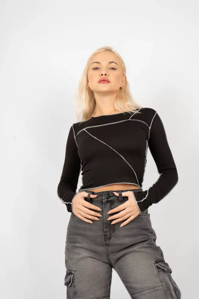 T701 - Camiseta Coco Costura Combinada Modal Soft