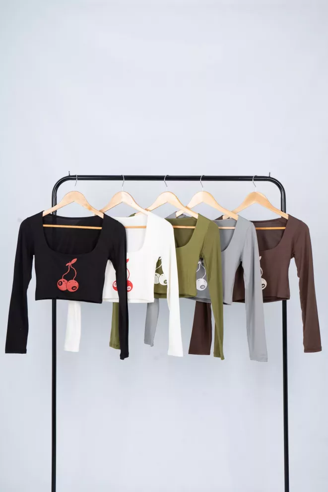 Alternative view of T702 - Camiseta Cereza 8 Modal Soft