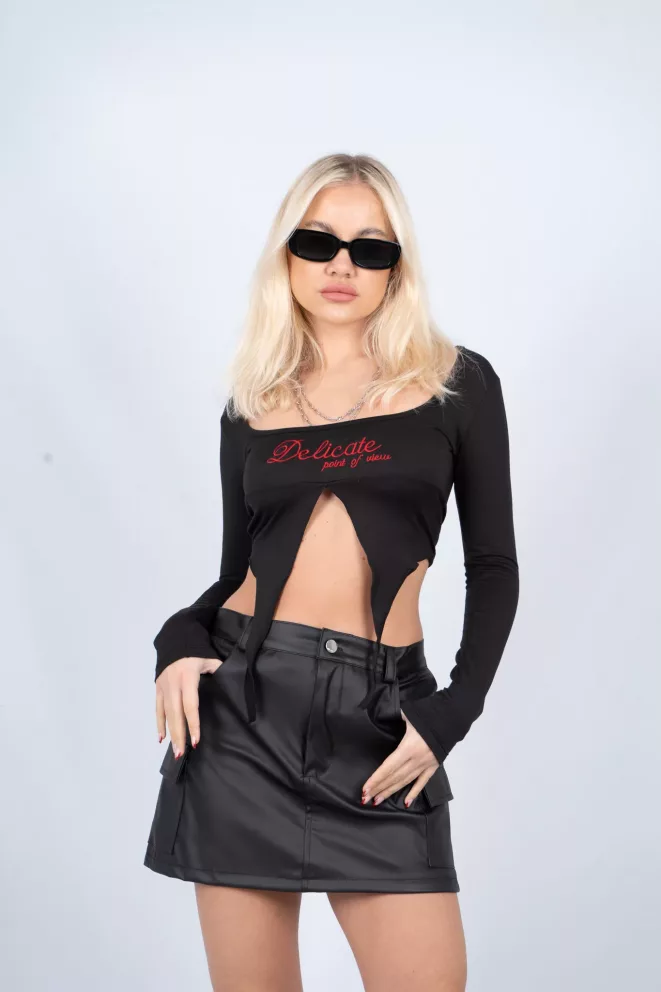 T730 - Top Delicate Bordado En Pico Modal Soft