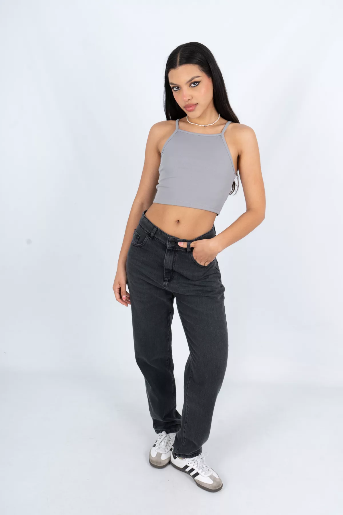 SD339  - Mom Denim Negro Rígido (Rossy)