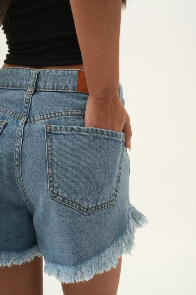 Alternative view of SD384 - Short Denim Azul Rígido Desflecado Con Muchas Roturas (Bonnie)