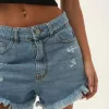 SD384 - Short Denim Azul Rígido Desflecado Con Muchas Roturas (Bonnie) - Imagen 3