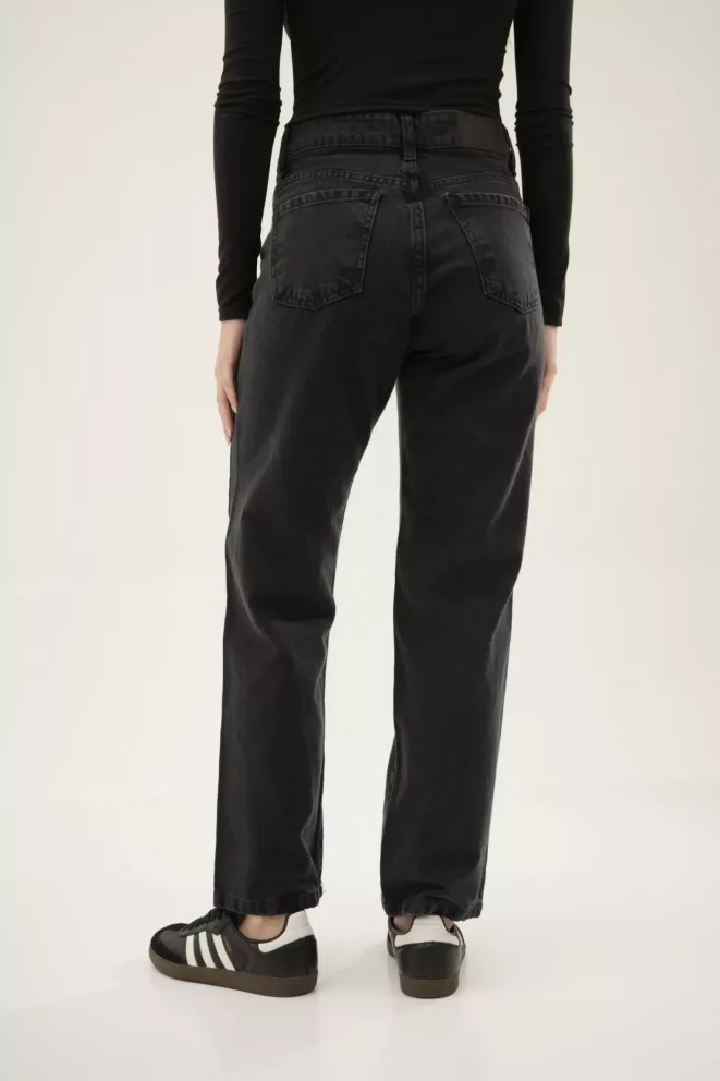 Alternative view of SD417 - Straight Cropped Denim Gris Con Bigotes Rígido (Anastacia)