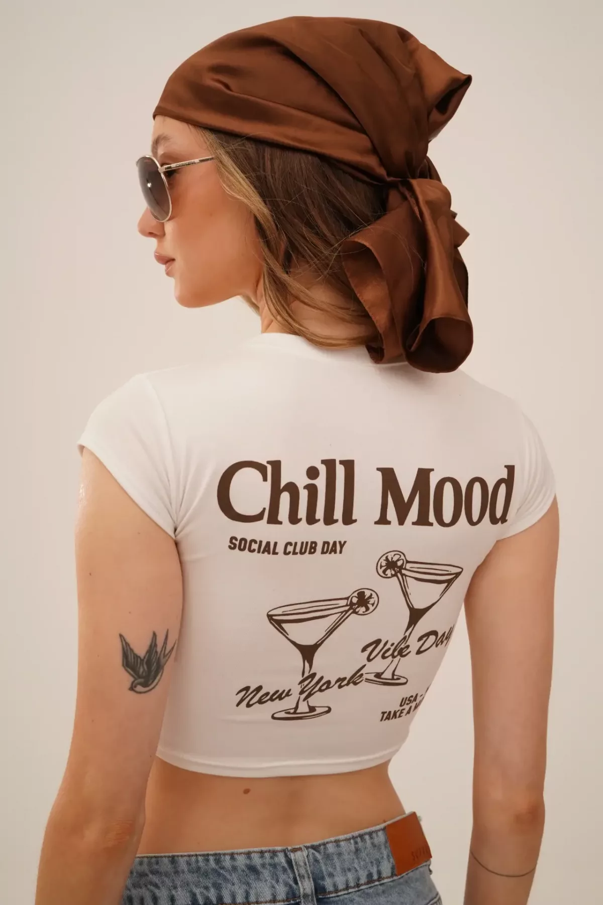T587L - Remera Chill Mood Estampado Del y Esp Modal Soft