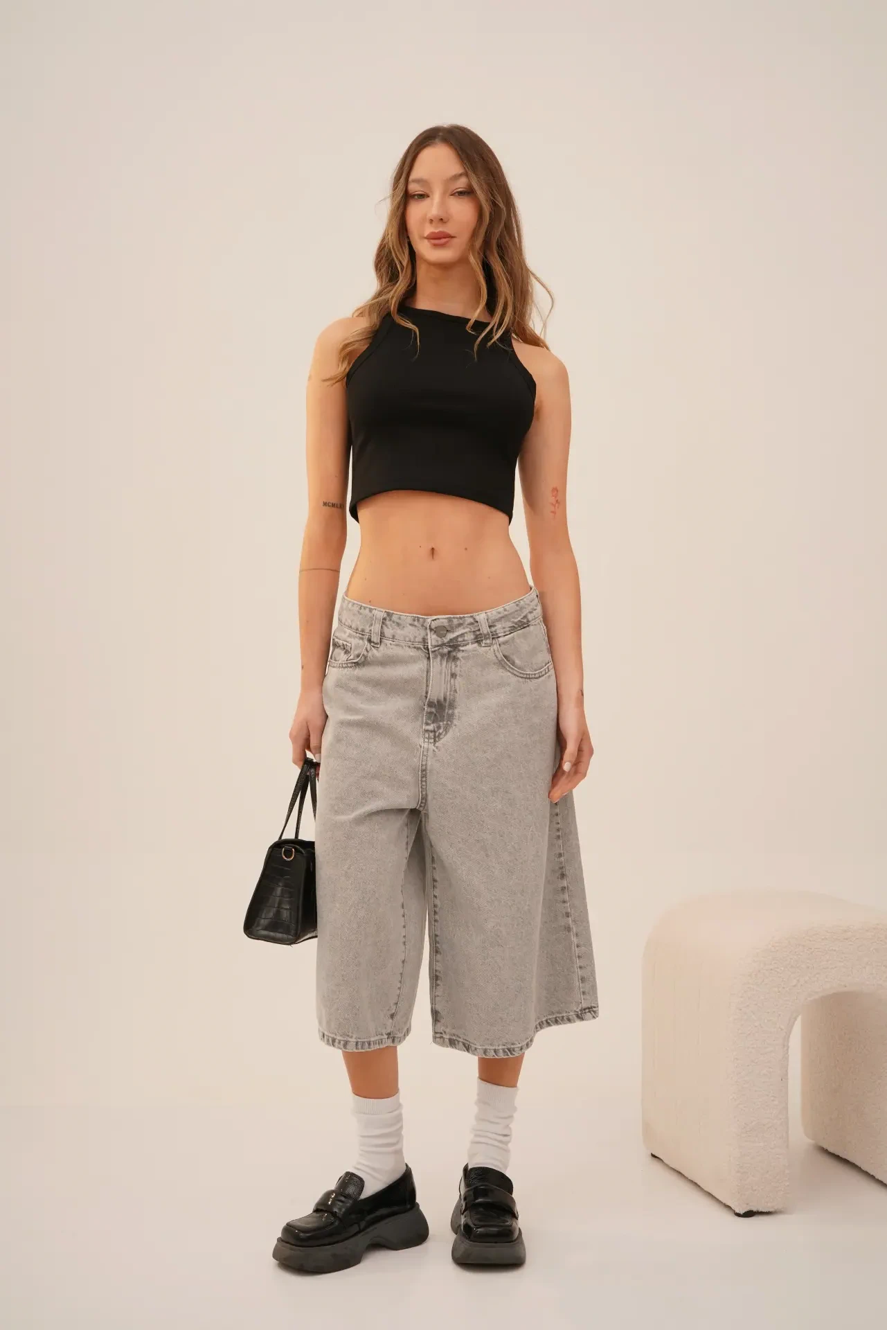 SD430 - Bermuda Baggy Denim Gris Rígido (Sheila) - Imagen 2