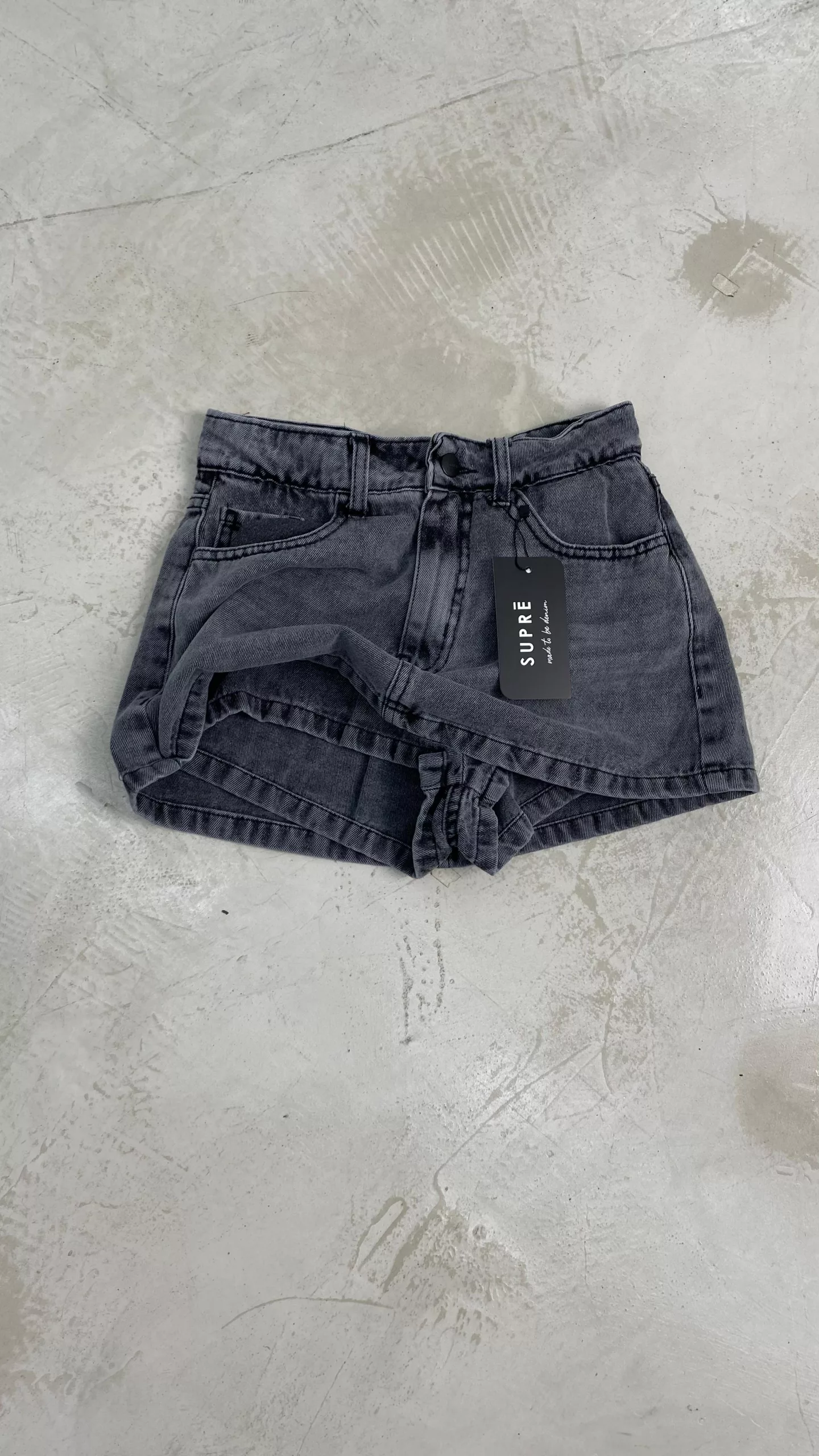 SD440 - Short Skort Denim Gris Rígido (Matilda)