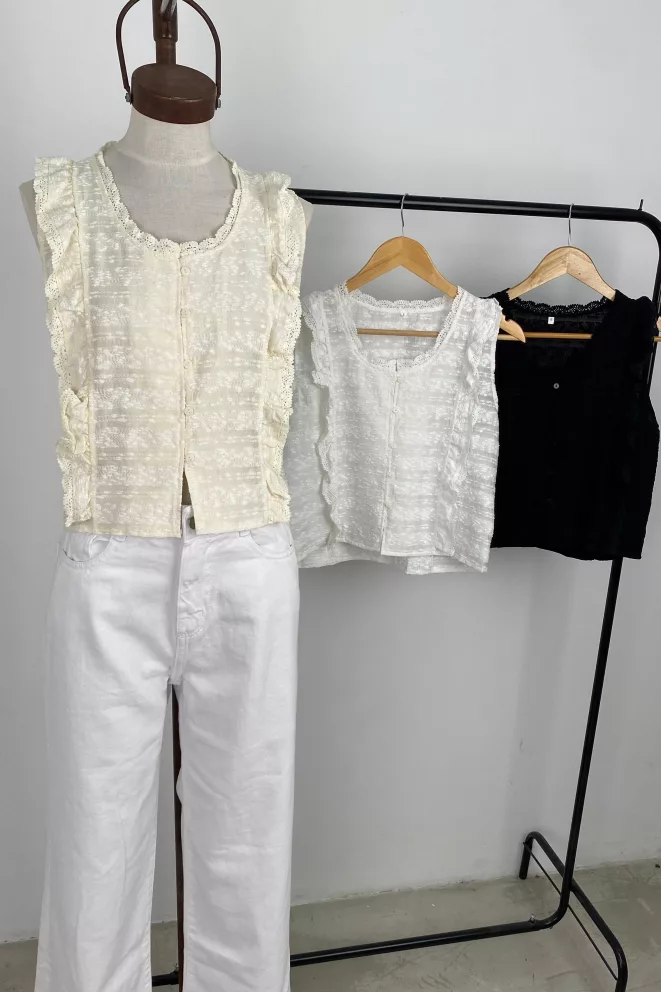 IMPS311 - Blusa Ginny Con Volados y Puntilla