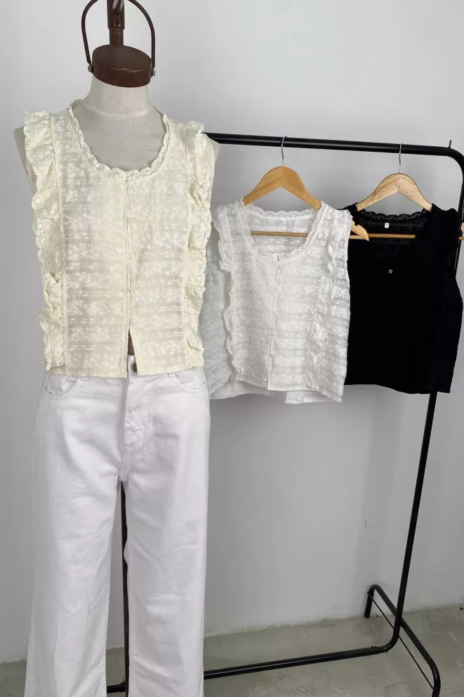 IMPS311 - Blusa Ginny Con Volados y Puntilla