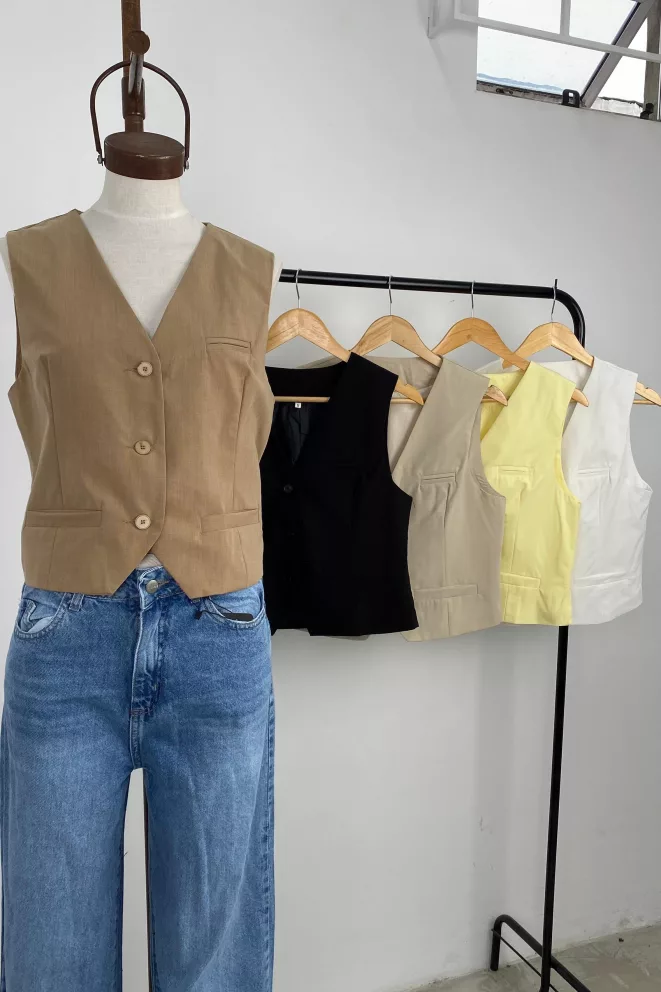 IMPS310 - Chaleco Oakley Clasico Sastrero 3 Botones