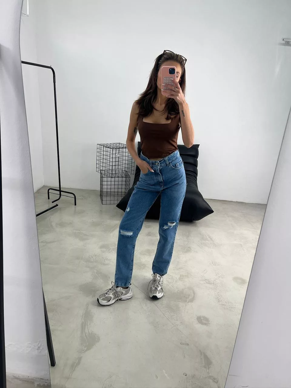 SD445 - Mom Denim Azul con Rotura Rigido (Iberia)