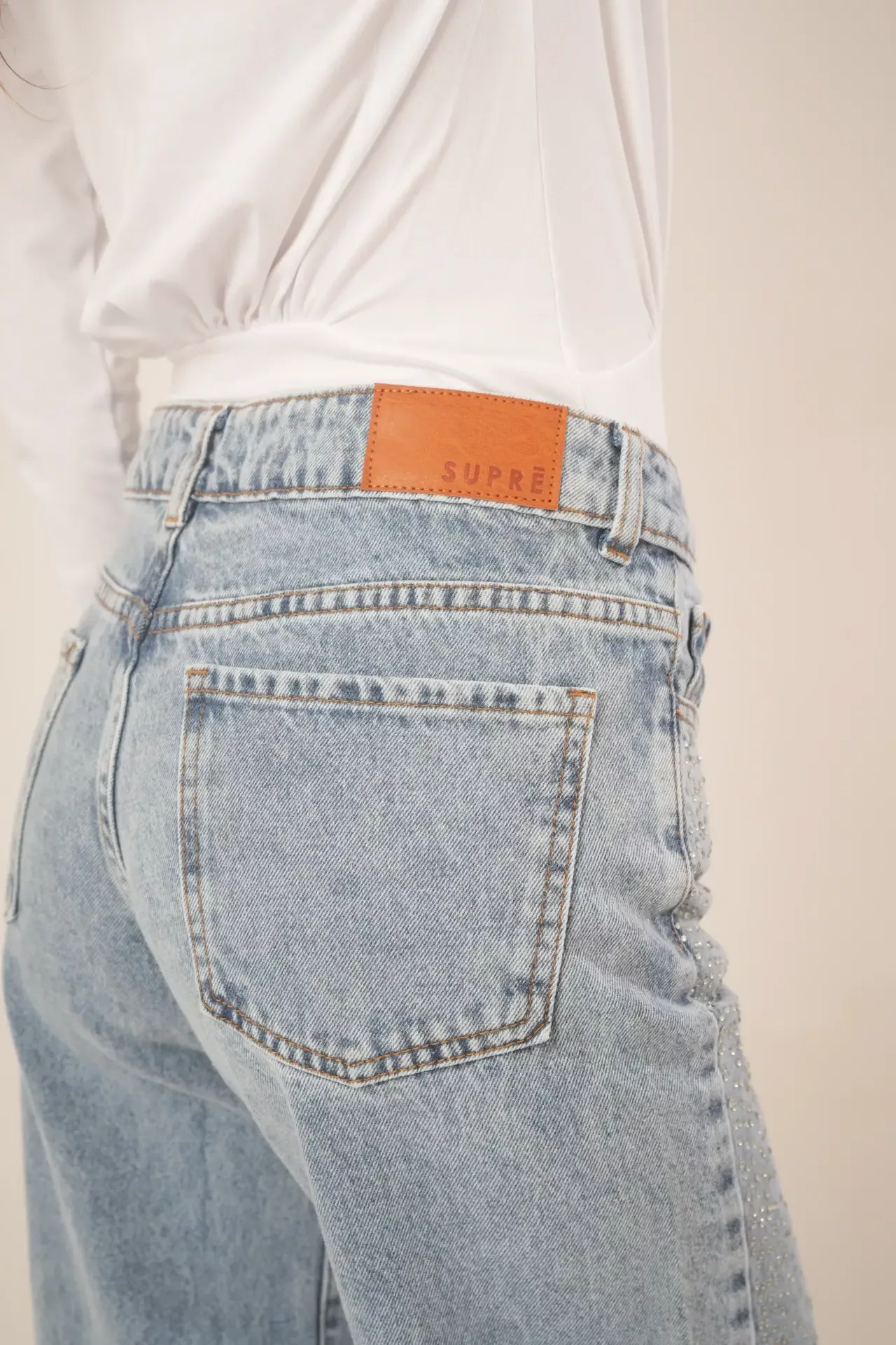 SD453 - Wide Leg Tiro Bajo Strass Denim Celeste Rígido (Zyra) - Imagen 3