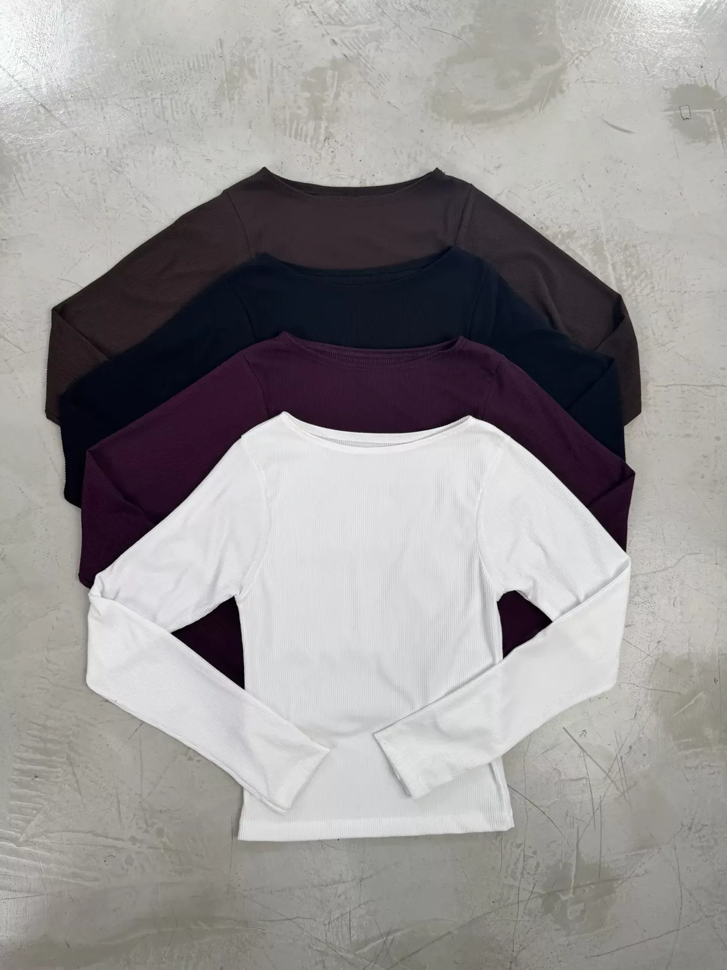 R203 - Remera Madrid Cuello Bote Manga Larga Basica Morley Brush - Imagen 2