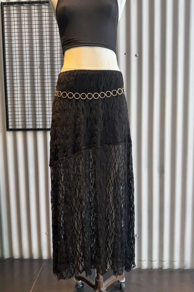 S164 - Pollera Elaria Recortes Encaje