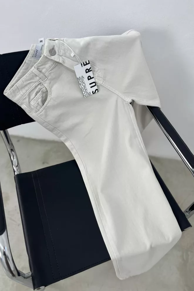 SD460 - Wide Leg Denim Off White Rígido (Perla)