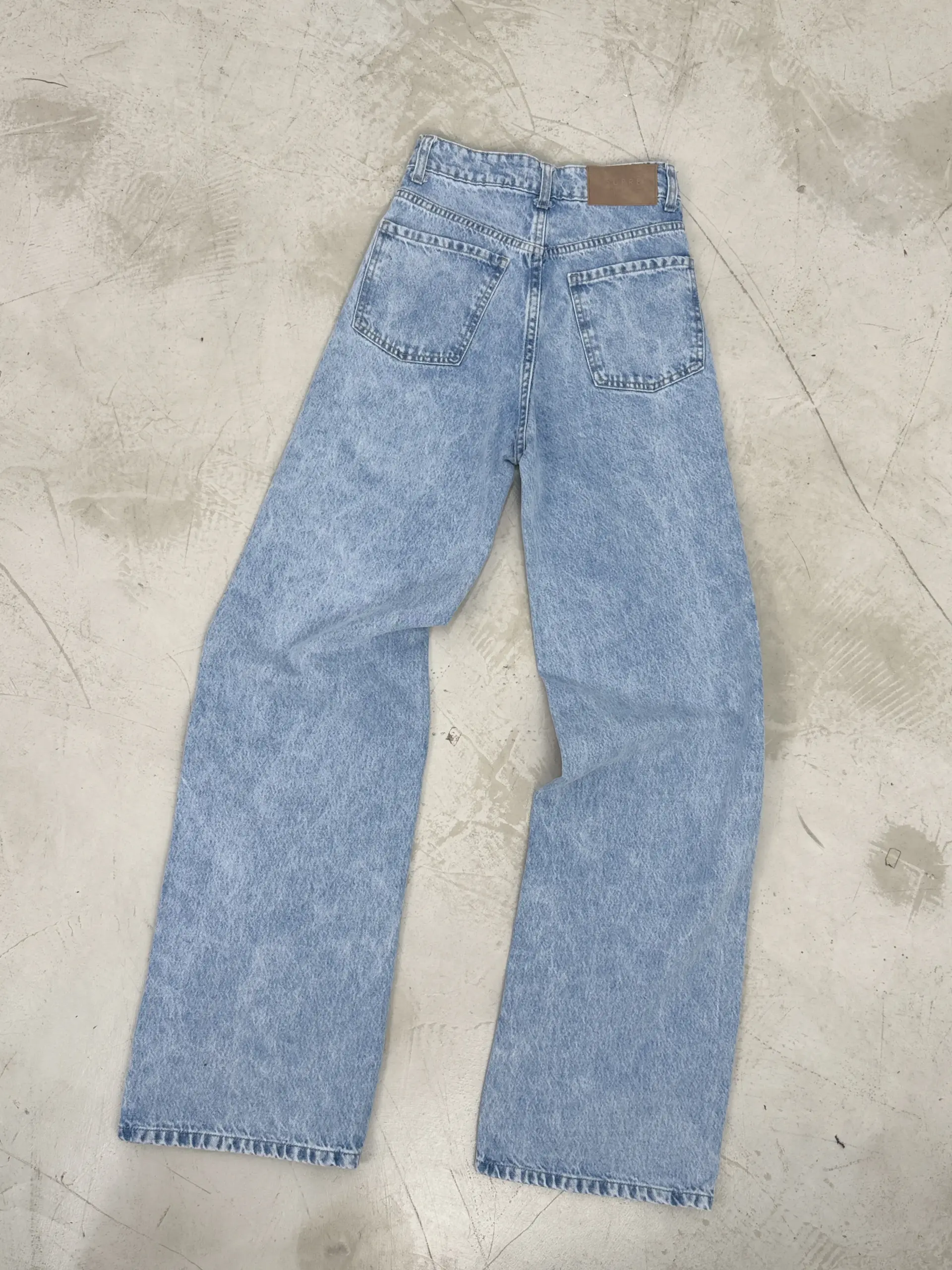 SD471 - Wide Leg Denim Celeste Rígido (Rivora) - Imagen 3