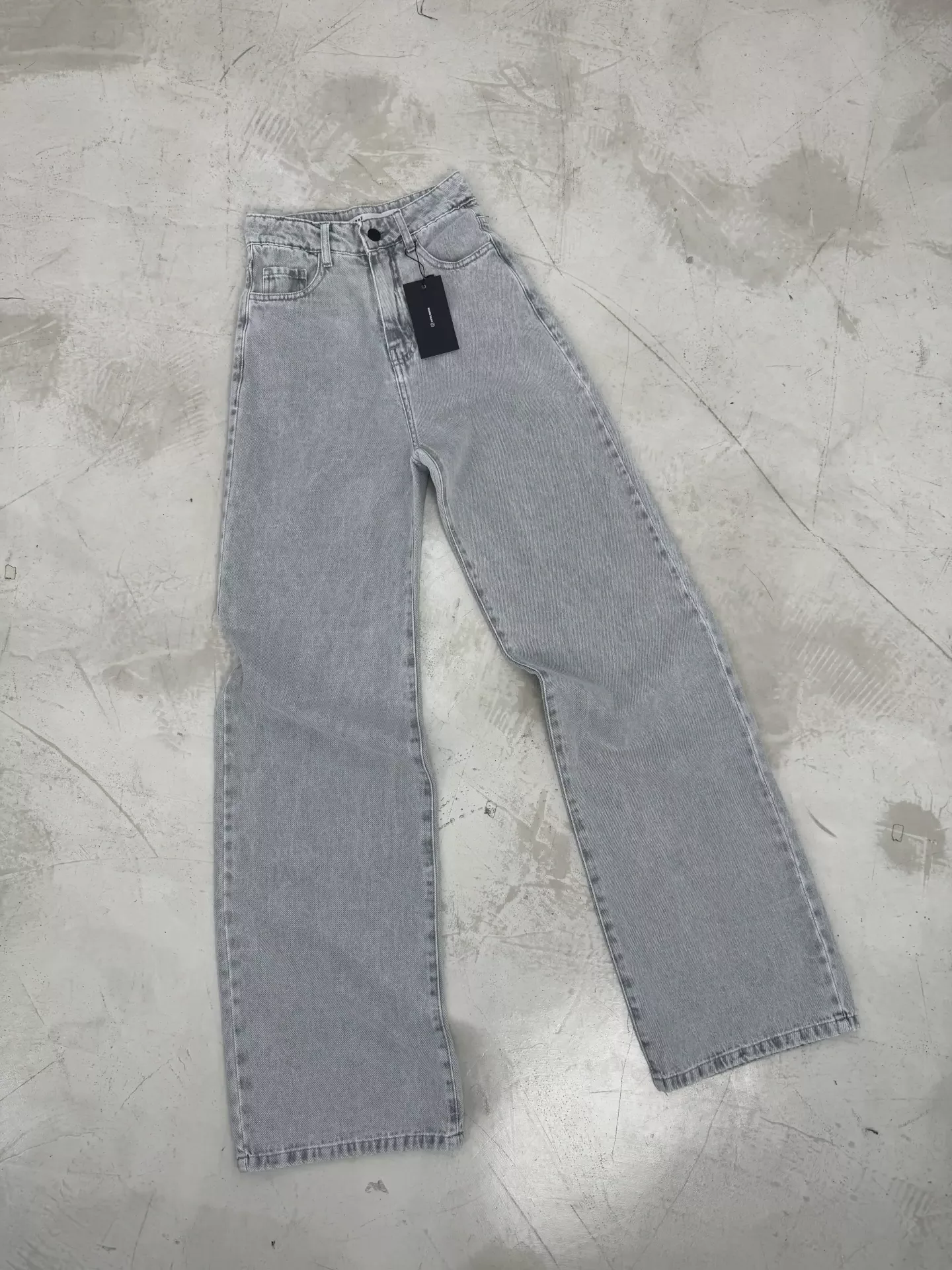 SD472 - Wide Leg Denim Rigido Gris Claro (Donatella)