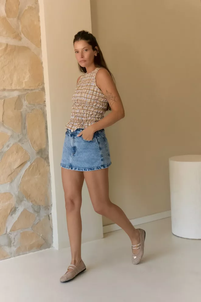 Alternative view of SD424 - Mini Skort Tiro Bajo Denim Celeste Rígido (Jade)