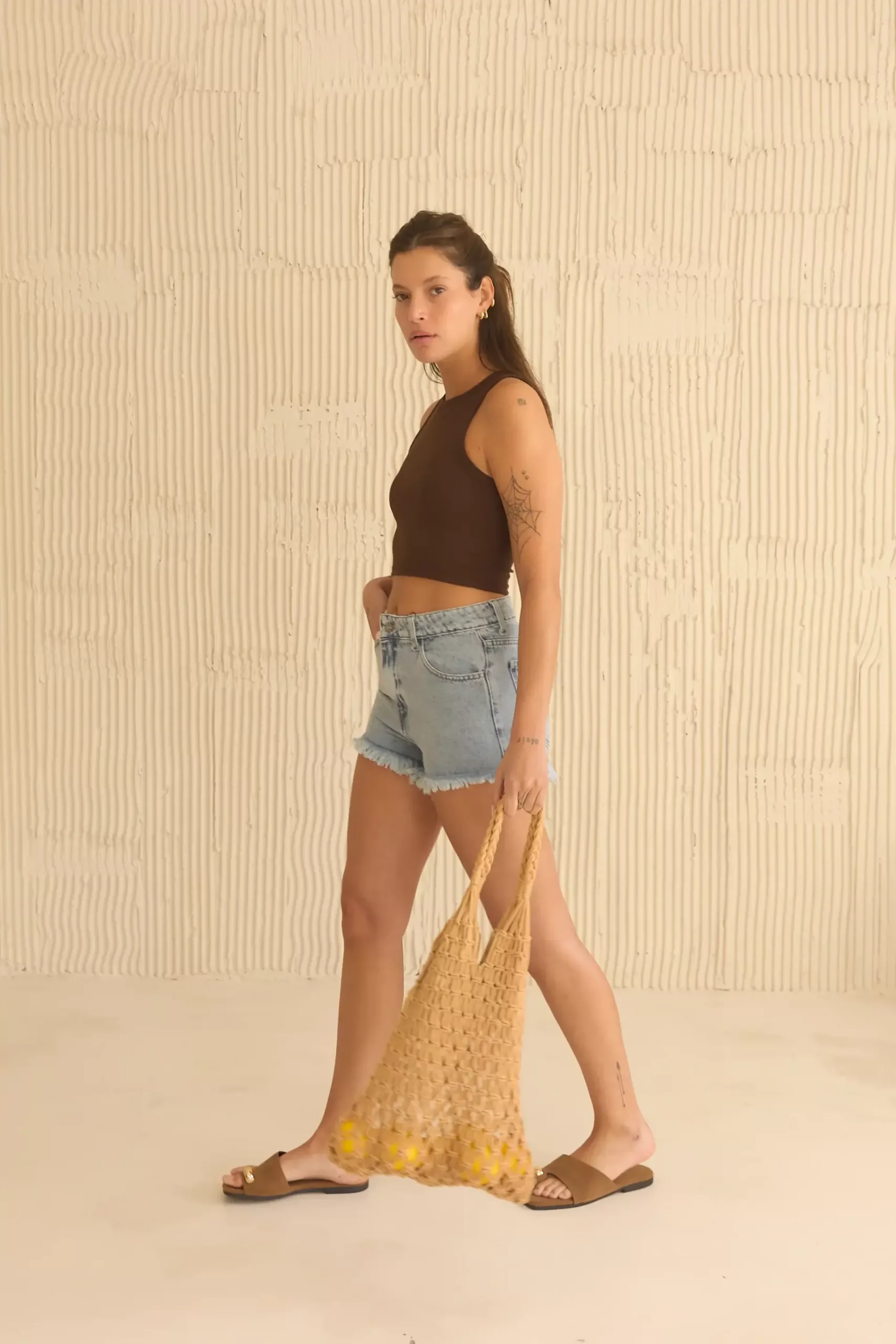 SD444 - Short Denim Desflecado Celeste Rígido (Bethany) - Imagen 4