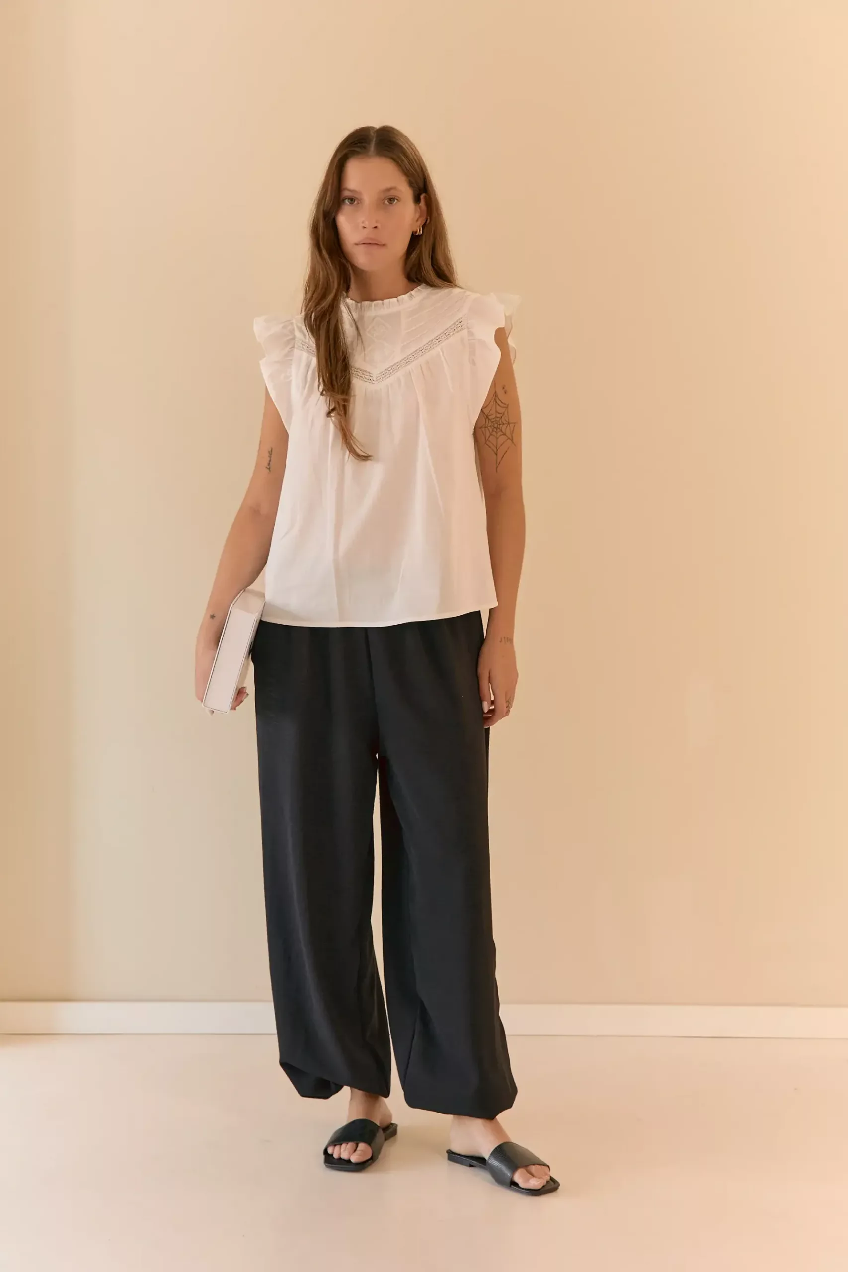 IMPS328 - Blusa Mistral Cuello Volado Alforza - Imagen 4