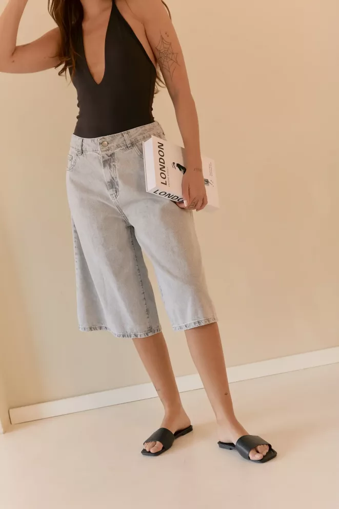 SD430 -  Bermuda Baggy Denim Gris Rígido (Sheila)