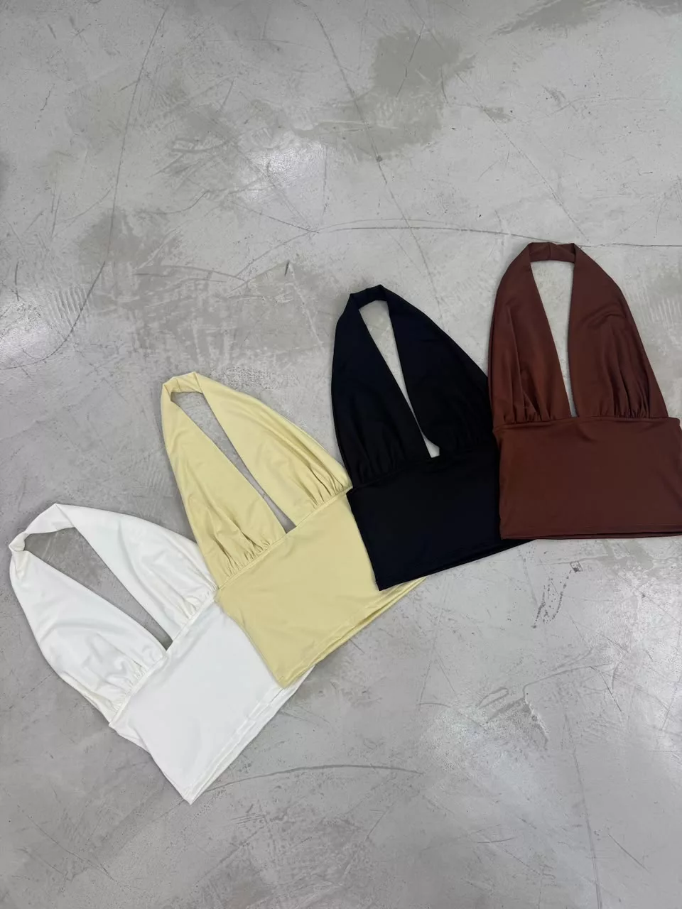 T883 - Top Lovaire Halter Microfibra - Imagen 2