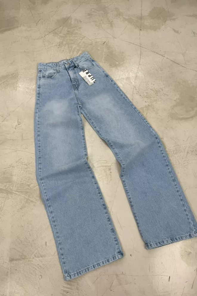 SD481 - Wide Leg Denim Celeste Rígido (Alira)